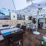 Complex Alutus -camere De Inchiriat Guest house Mangalia