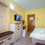 Guest house Complex Alutus -camere De Inchiriat Mangalia