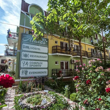 Complex Alutus -camere De Inchiriat 3* Mangalya