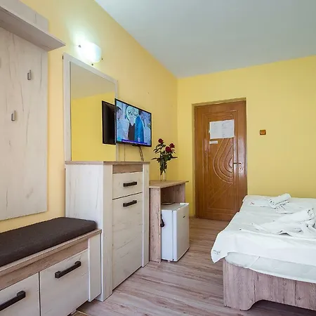 Гостевой дом Complex Alutus -camere De Inchiriat Мангалия